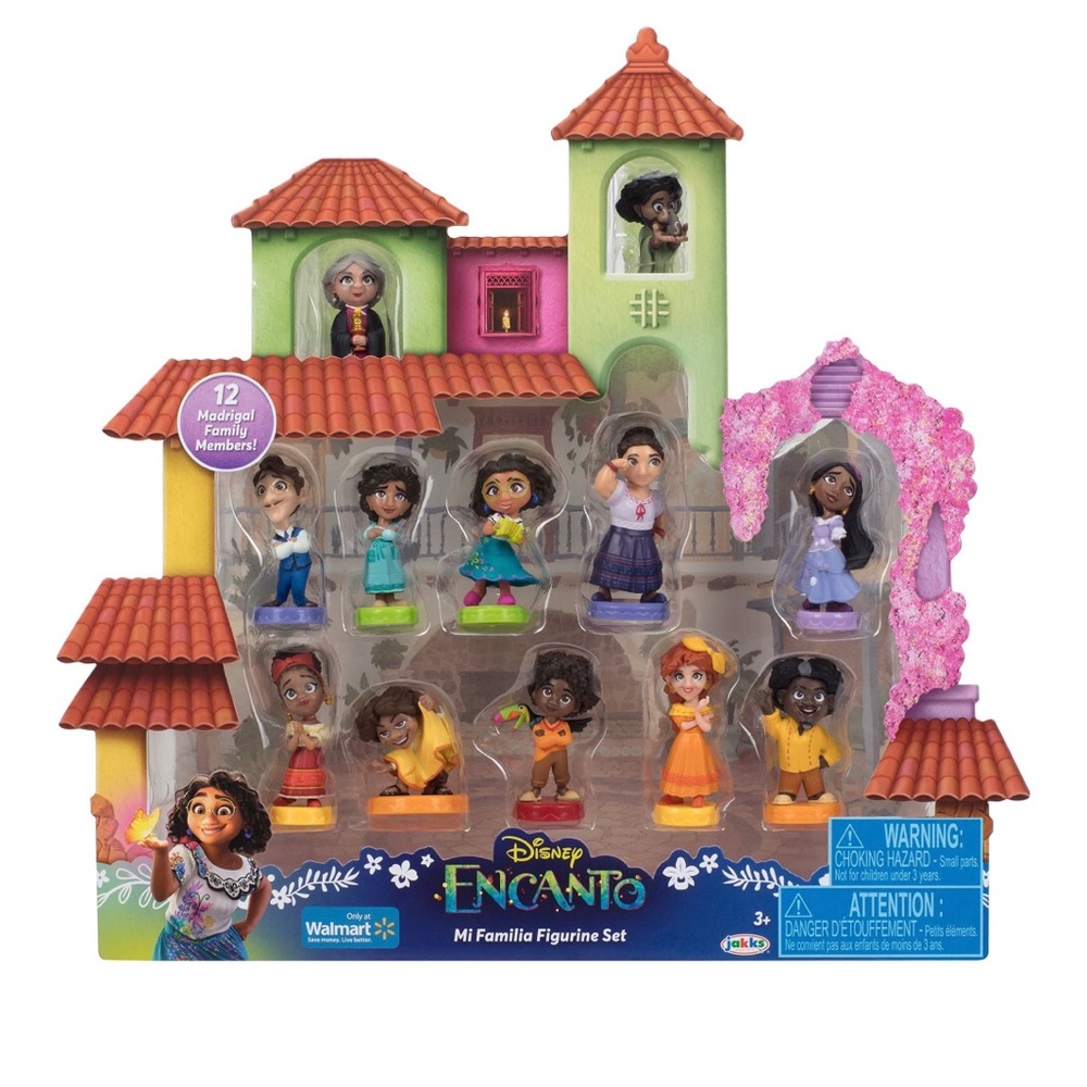 Mi Familia Figurine Set